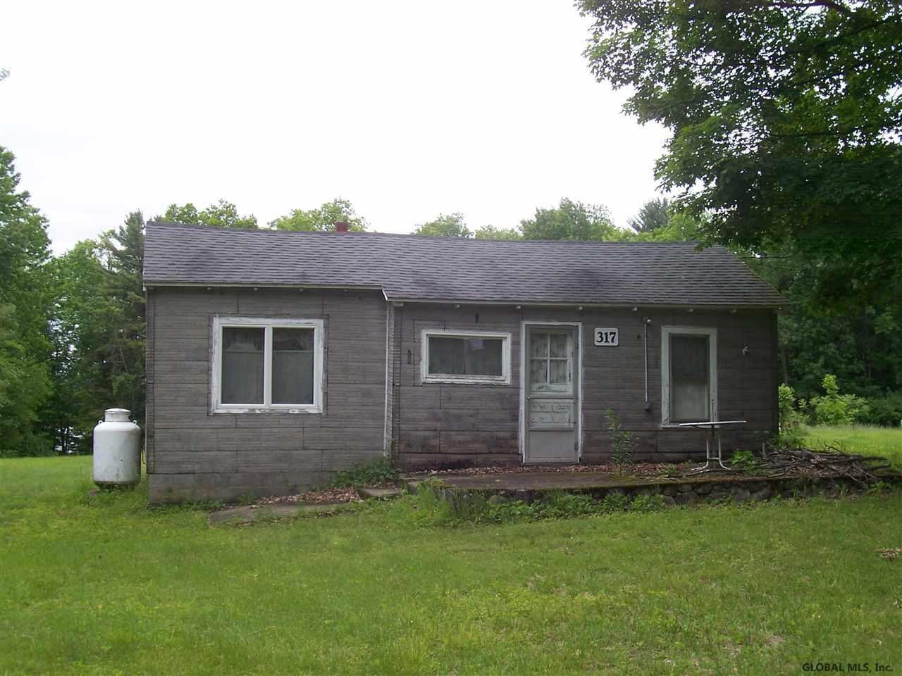 317 Lakeview Road Broadalbin, NY 12025 - Photo 1 of 21 Photo 1