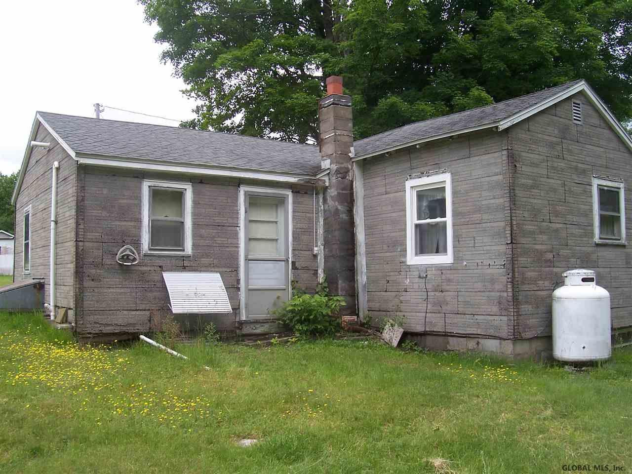 317 Lakeview Road Broadalbin, NY 12025 - Photo 6 of 21 Photo 6