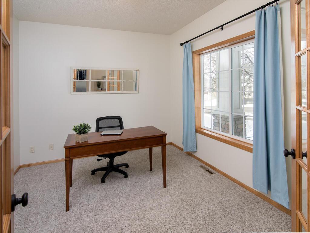 2124 Halli Road Shakopee, MN 55379 - Photo 16 of 50