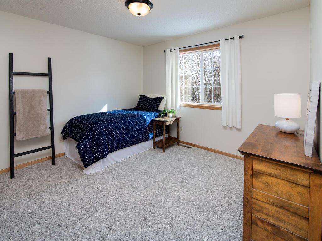 2124 Halli Road Shakopee, MN 55379 - Photo 29 of 50