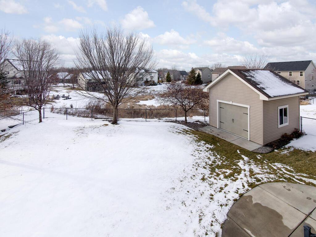 2124 Halli Road Shakopee, MN 55379 - Photo 39 of 50