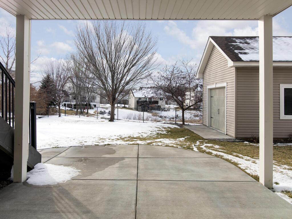 2124 Halli Road Shakopee, MN 55379 - Photo 40 of 50