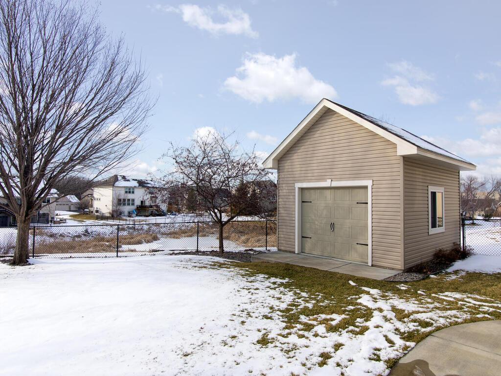 2124 Halli Road Shakopee, MN 55379 - Photo 41 of 50