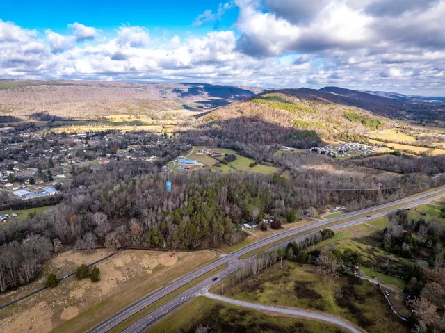 $525,000 | 1085 Rhea County Highway, Dayton, TN 37321