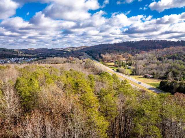 $525,000 | 1085 Rhea County Highway, Dayton, TN 37321