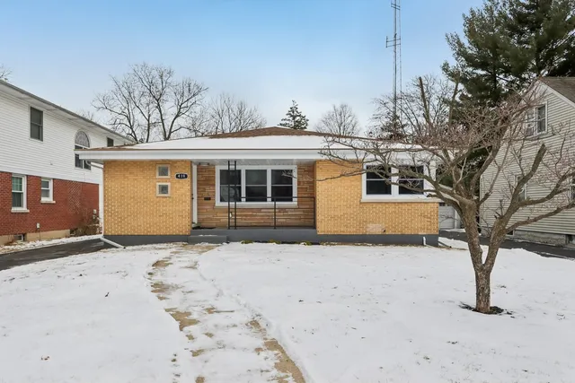 $589,000 | 419 South Chase Avenue, Lombard, IL 60148
