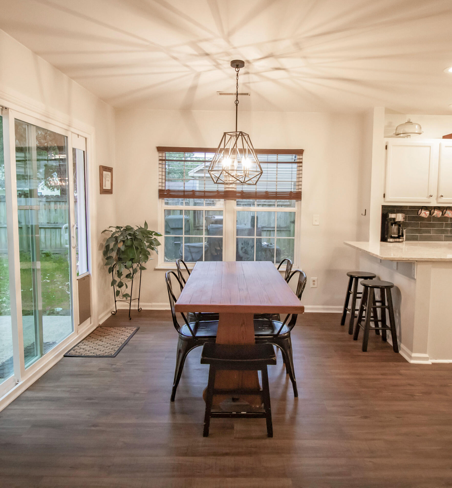 305 Commons Way Goose Creek, SC 29445 - Photo 6 of 20 Dining