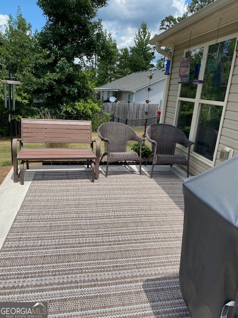 479 High Point Road Milledgeville, GA 31061 - Photo 21 of 27 a bench sitting in front of a house