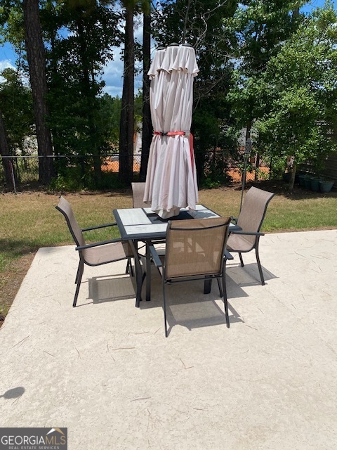 479 High Point Road Milledgeville, GA 31061 - Photo 23 of 27 a view of backyard with sitting area
