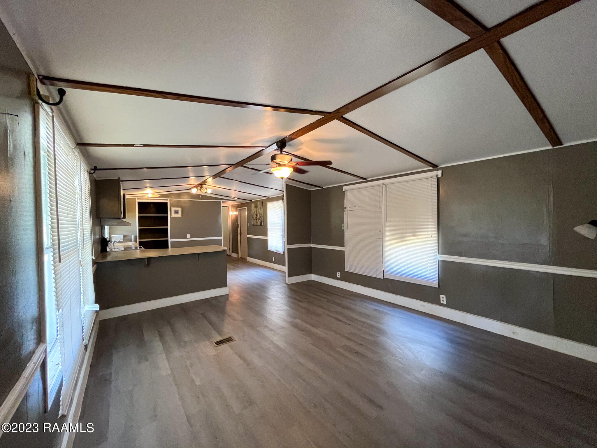 306 Sandra Lee Road Opelousas, LA 70570 - Photo 3 of 18 IMG_3953