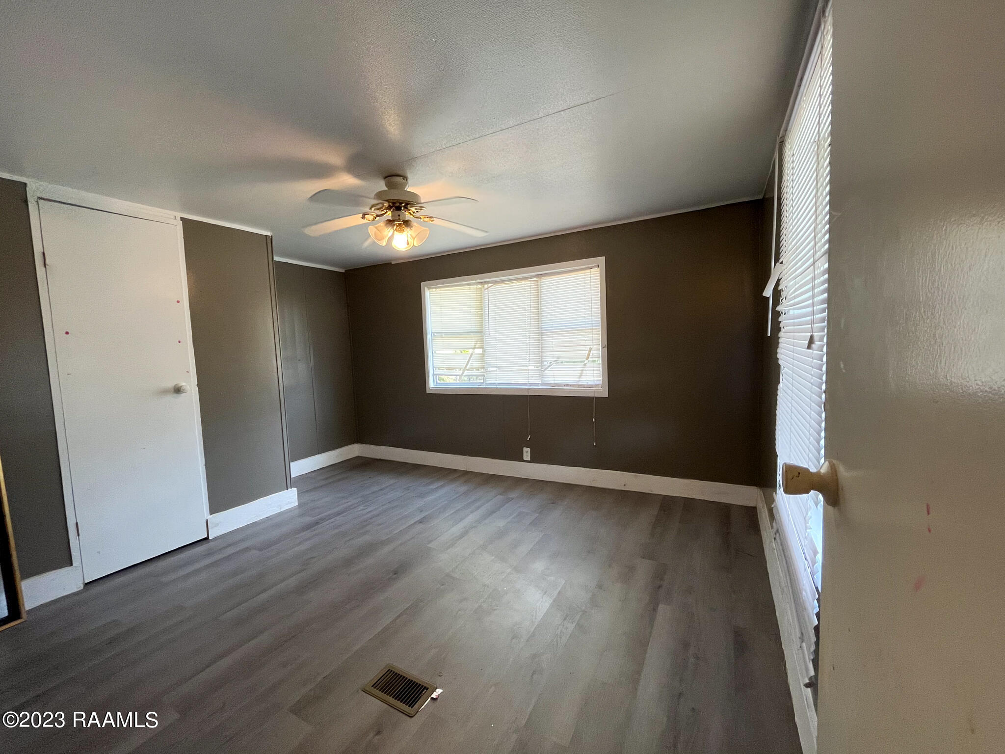 306 Sandra Lee Road Opelousas, LA 70570 - Photo 8 of 18 IMG_3962