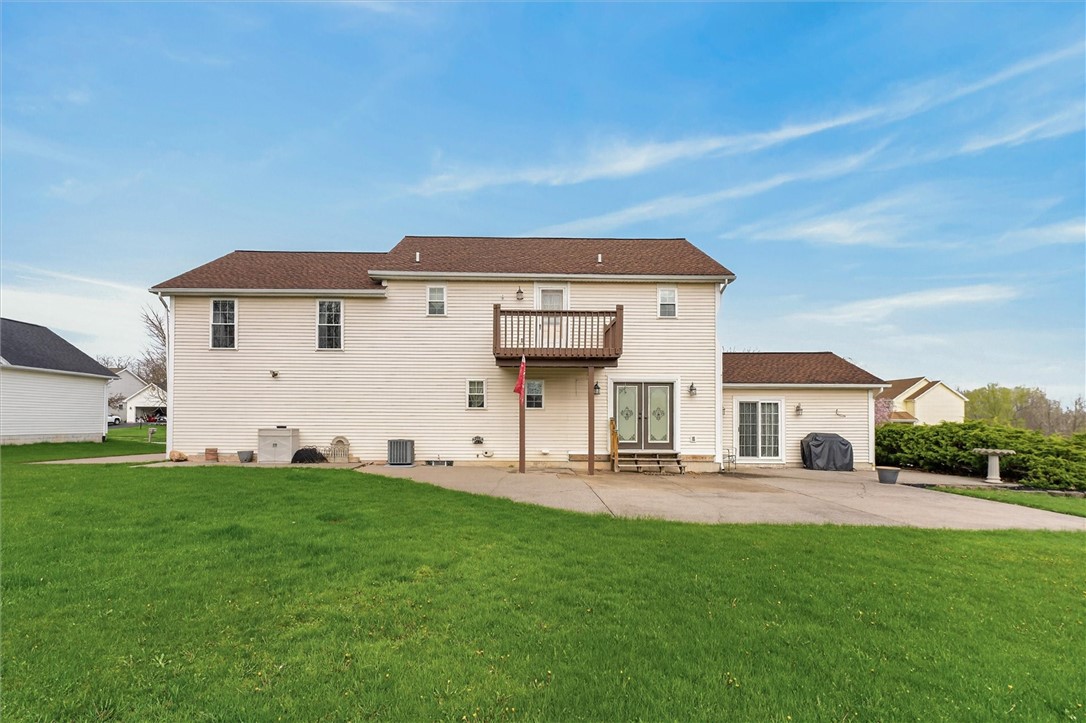 1343 Fieldcrest Lane Victor, NY 14564 - Photo 5 of 46