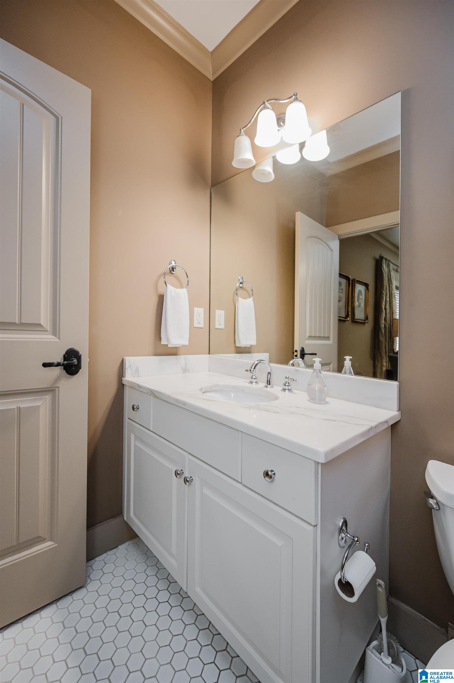 5226 Mountain Ridge Parkway Birmingham, AL 35222 - Photo 39 of 52