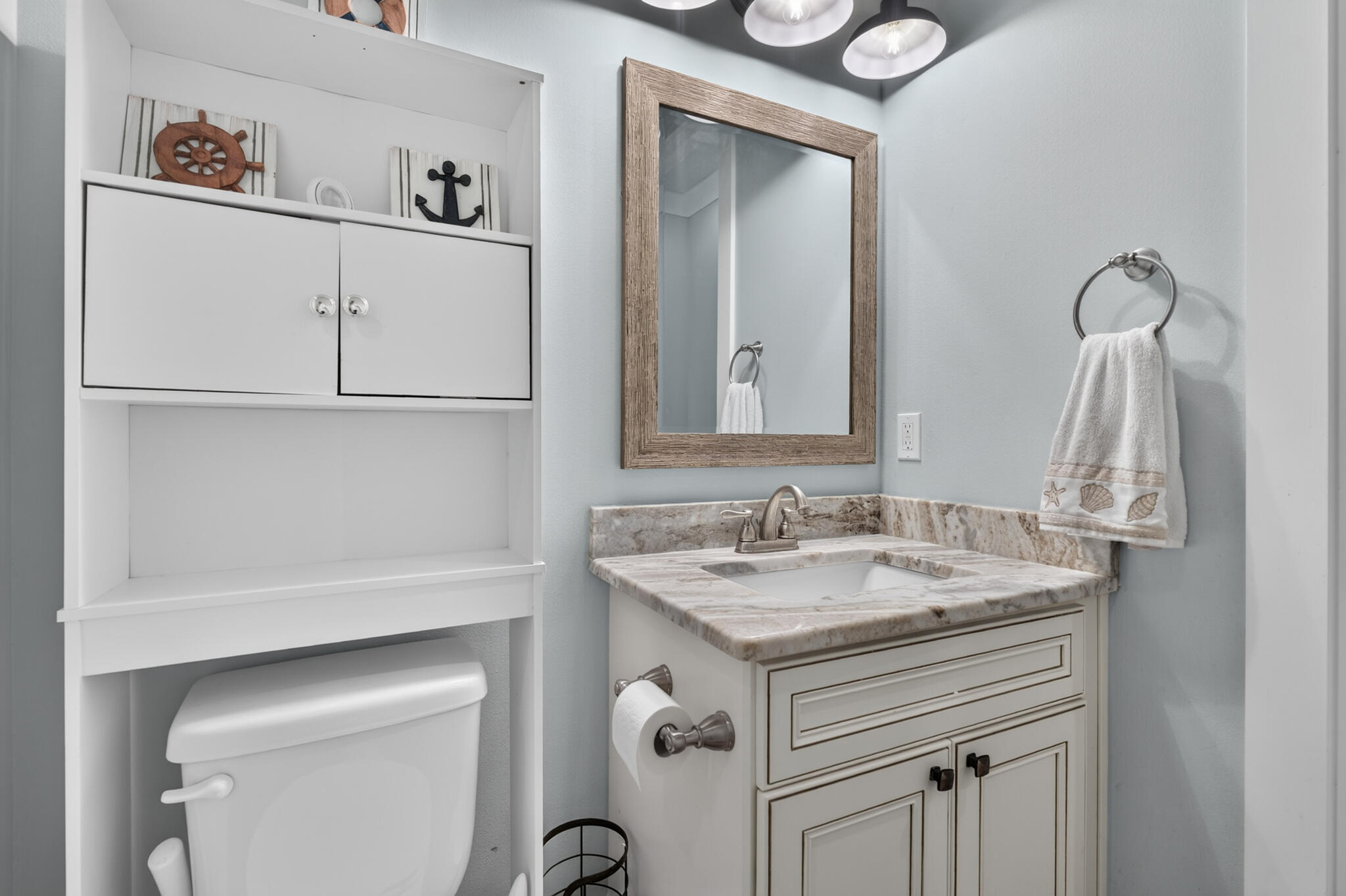 995 Airport Road, Unit 1 Destin, FL 32541 - Photo 20 of 62 Guest bath vanity