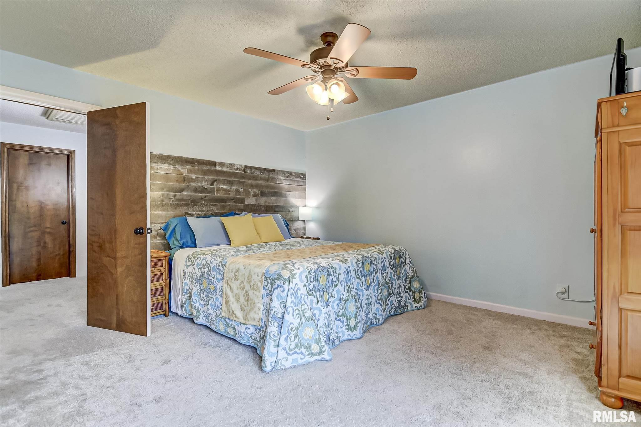 81 Greencastle Circle Springfield, IL 62712 - Photo 21 of 39 Gallery Image 21