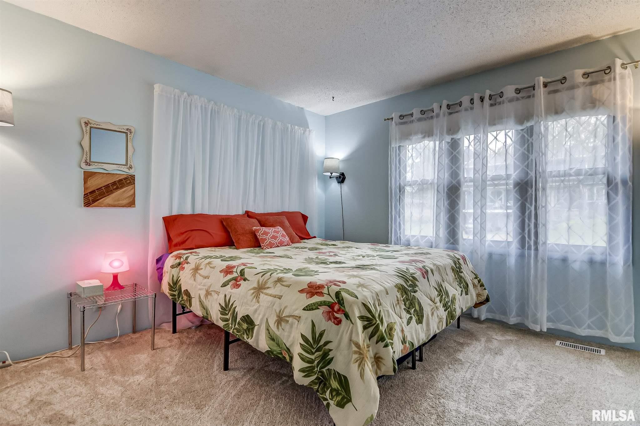 81 Greencastle Circle Springfield, IL 62712 - Photo 25 of 39 Gallery Image 25