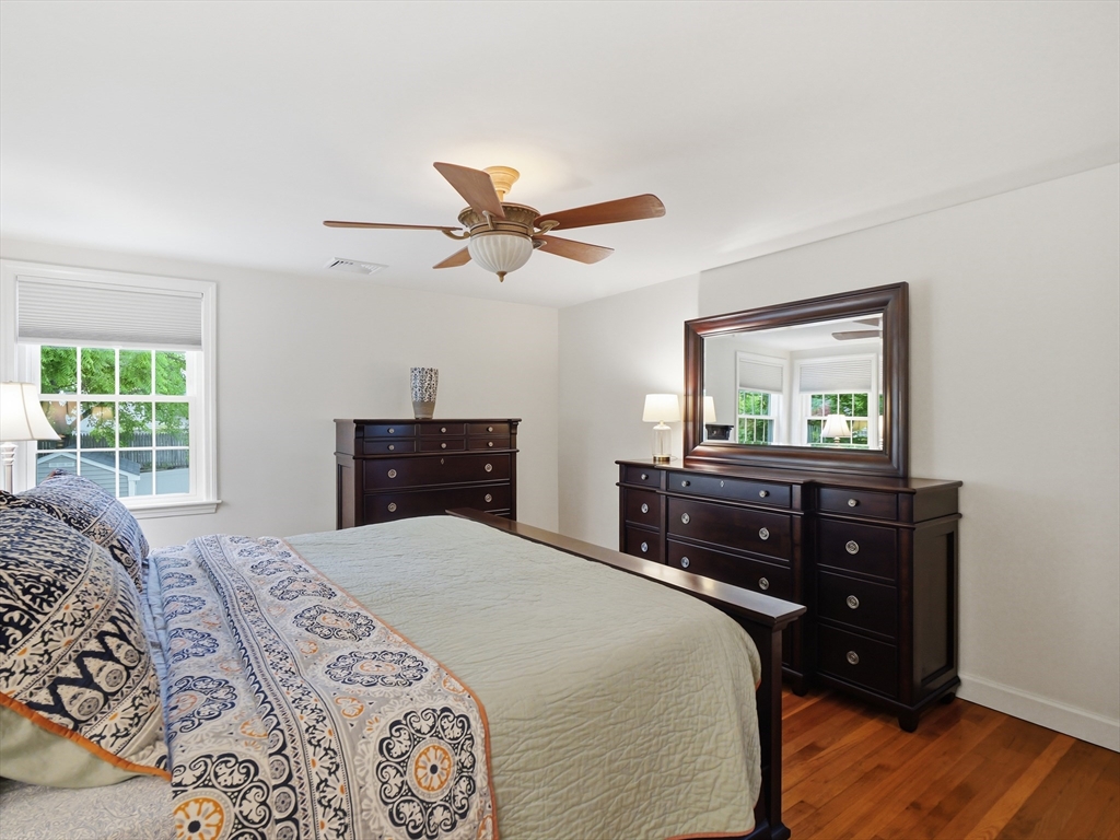 19 Florence Road Methuen, MA 01844 - Photo 17 of 40