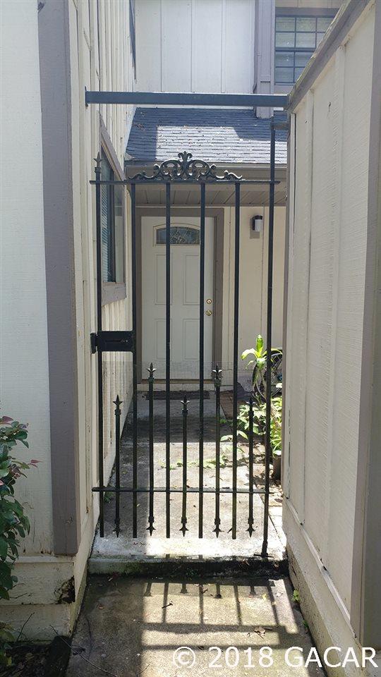 5524 Southwest 4th Place Gainesville, FL 32607 - Photo 2 of 24