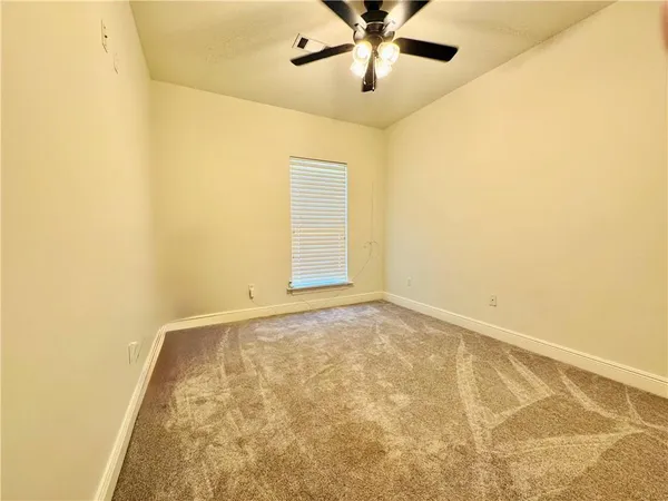 $2,300 | 18076 Bayou Pierre Drive, Maurepas, LA 70449