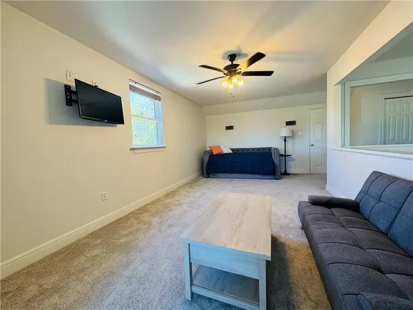 $2,300 | 18076 Bayou Pierre Drive, Maurepas, LA 70449