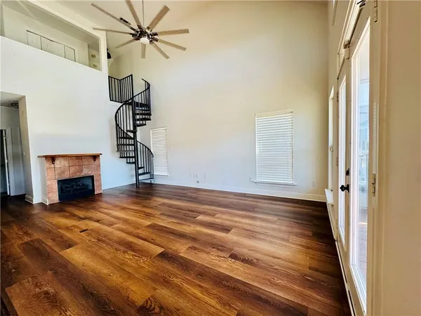 $2,300 | 18076 Bayou Pierre Drive, Maurepas, LA 70449