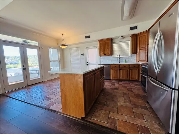 $2,300 | 18076 Bayou Pierre Drive, Maurepas, LA 70449