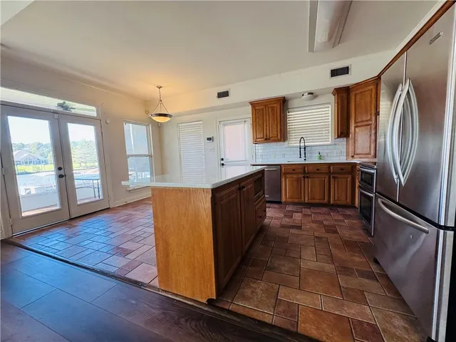 $2,350 | 18076 Bayou Pierre Drive, Maurepas, LA 70449