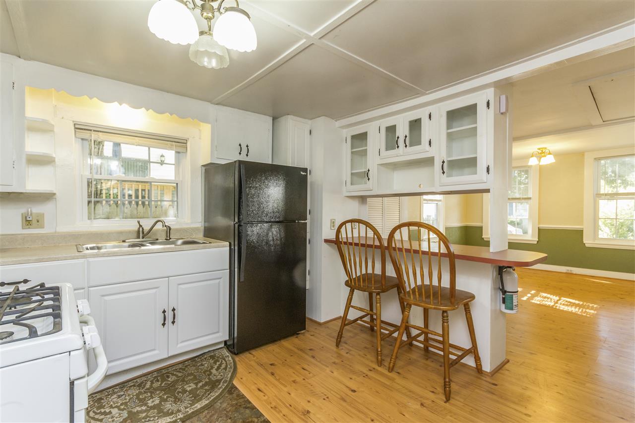 12 Prospect Street Exeter, NH 03833 - Photo 18 of 31