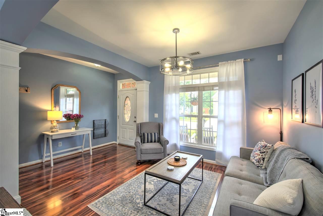 16 Ridgebrook Way Greenville, SC 29605 - Photo 4 of 25 Gallery Image 4