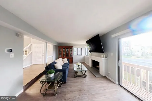 $3,200 | 18428 Point Seneca Place, Germantown, MD 20874