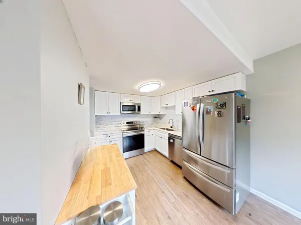 $3,200 | 18428 Point Seneca Place, Germantown, MD 20874