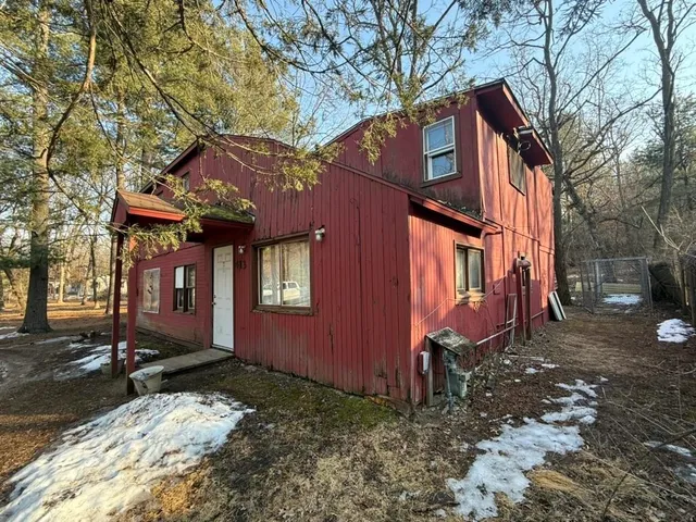 $90,000 | 413 West Washington Avenue, Redgranite, WI 54970