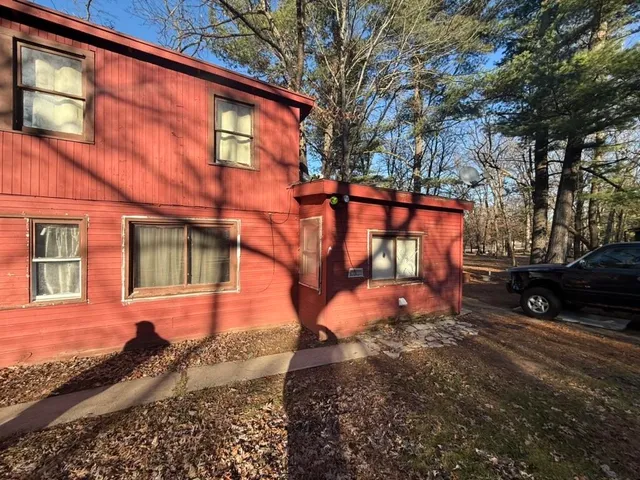 $90,000 | 413 West Washington Avenue, Redgranite, WI 54970