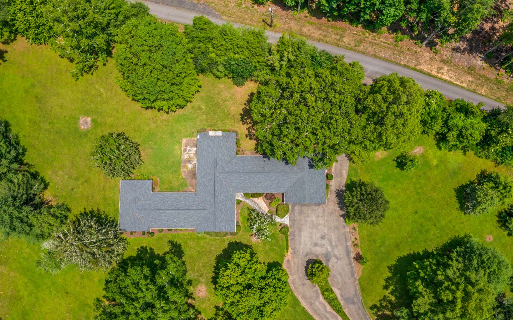 4295 Blue Ridge Drive Blue Ridge, GA 30513 - Photo 53 of 58 an aerial view of a residential houses with outdoor space