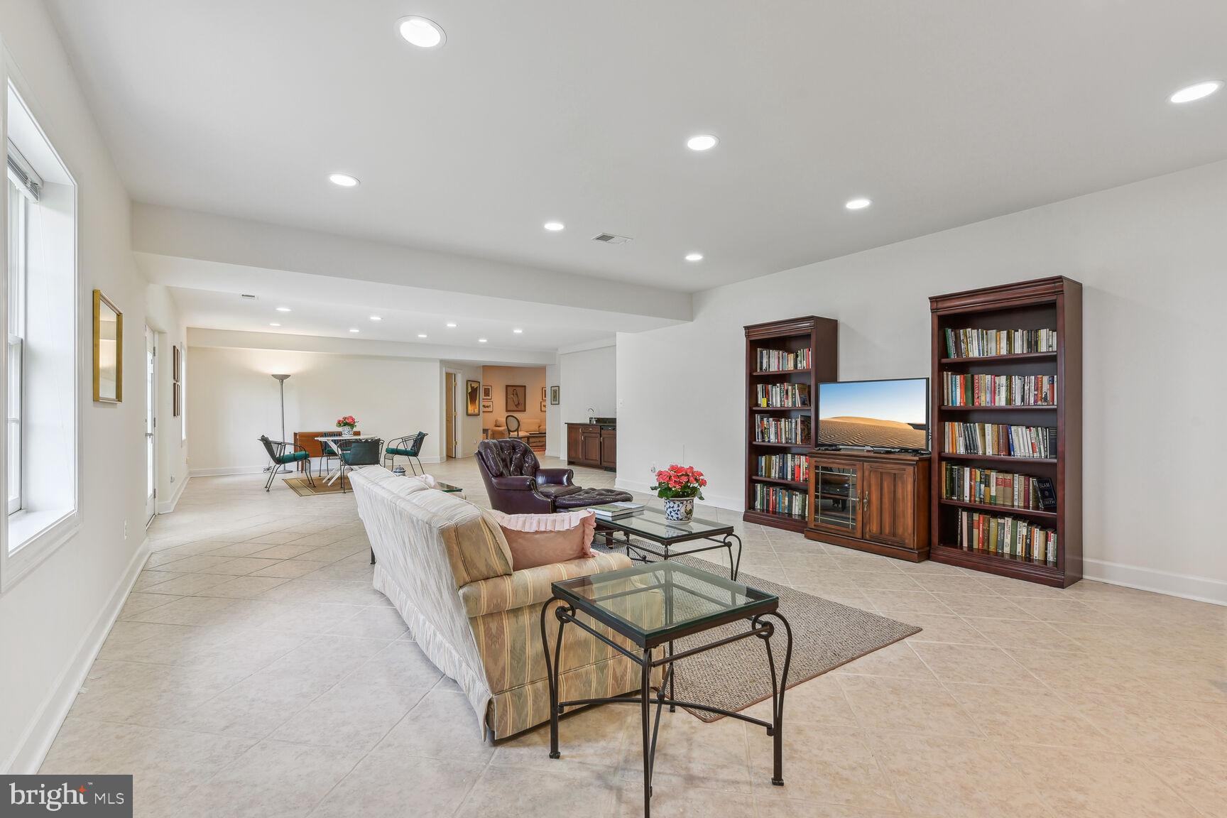 1906 Gables Lane Vienna, VA 22182 - Photo 40 of 52