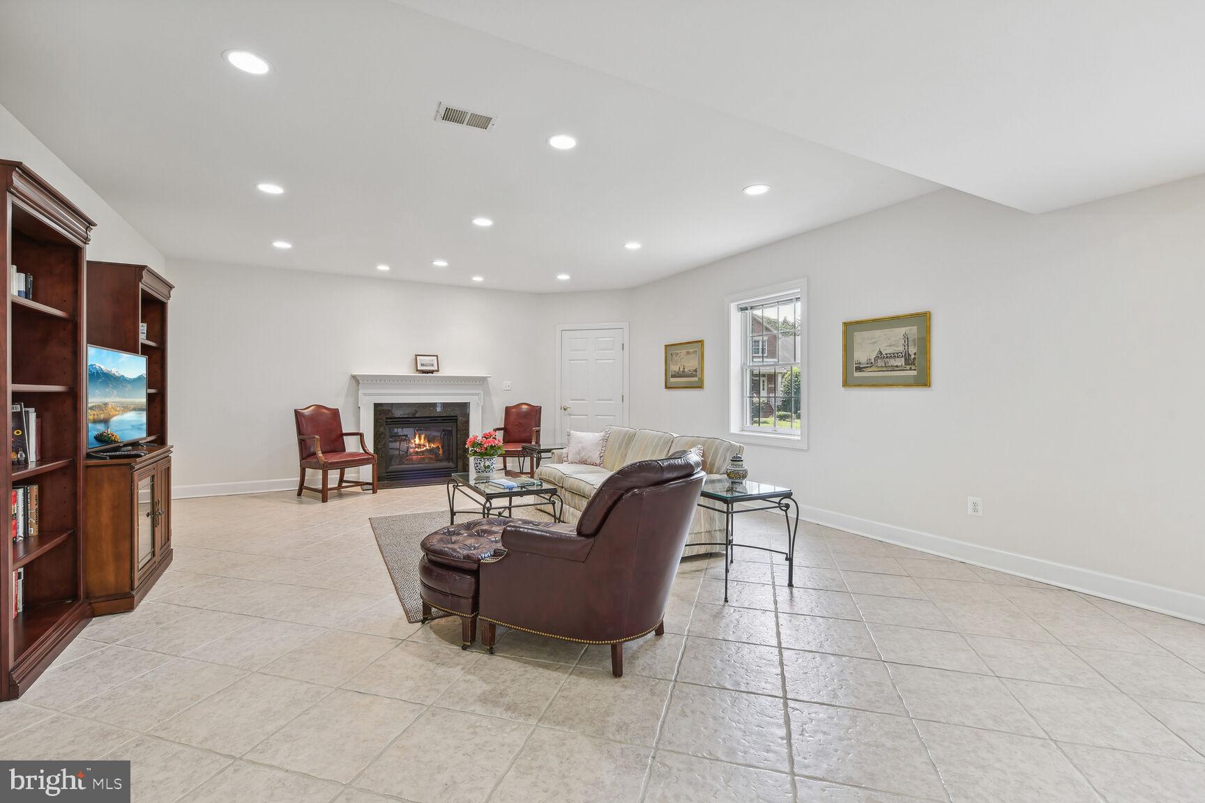 1906 Gables Lane Vienna, VA 22182 - Photo 42 of 52