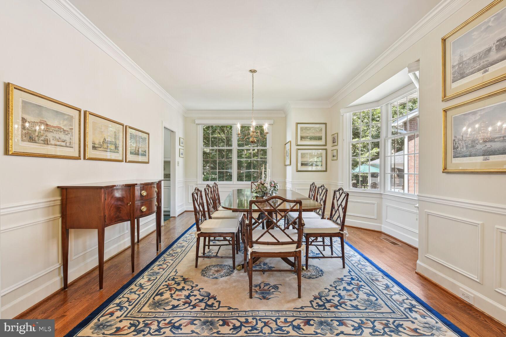 1906 Gables Lane Vienna, VA 22182 - Photo 7 of 52