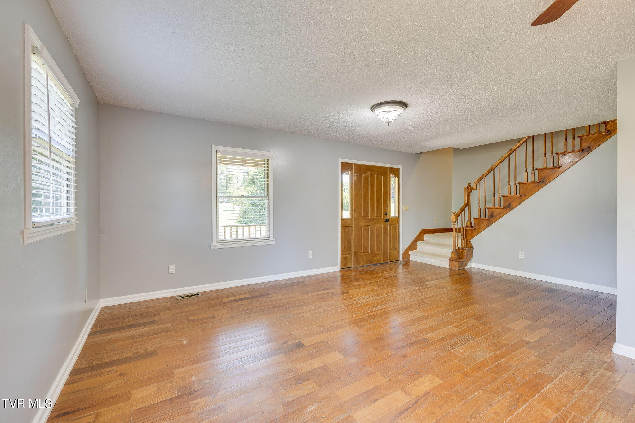 2015 Ridgefield Road Johnson City, TN 37601 - Photo 8 of 48 007