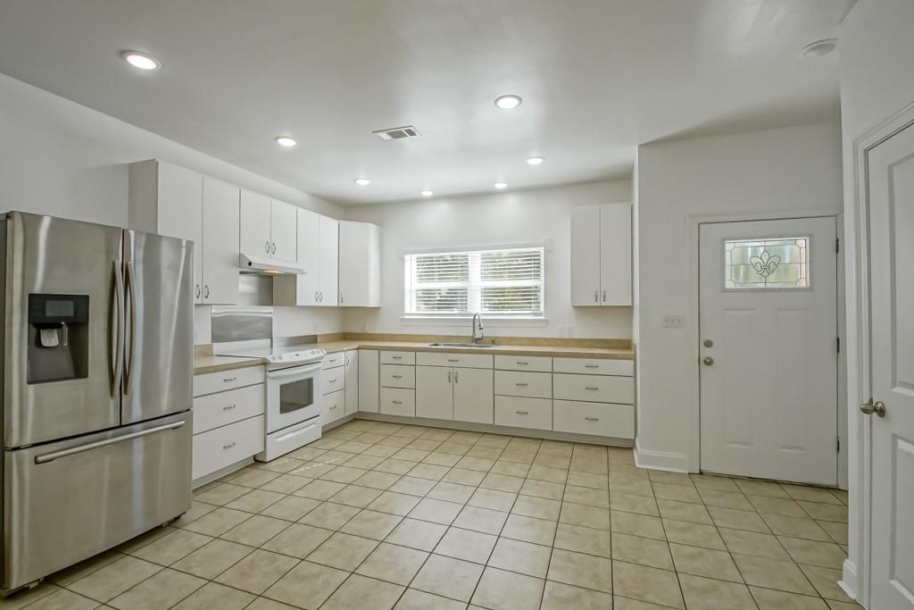 1553 Susan Lane Slidell, LA 70458 - Photo 5 of 29