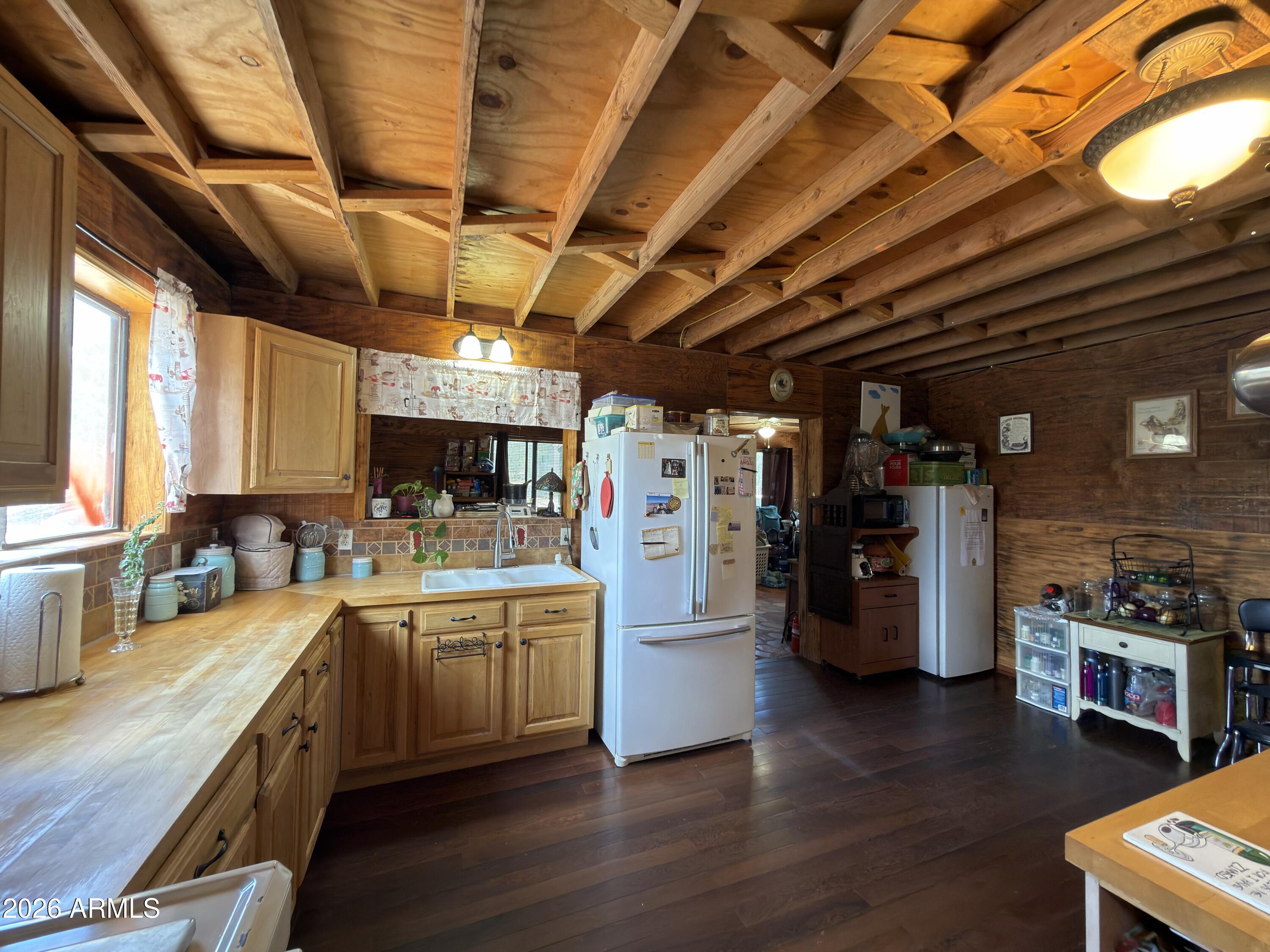 21750 Ranch Road Williams, AZ 86046 - Photo 7 of 47 Kitchen