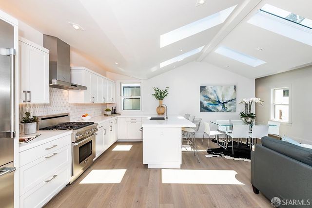 $3,010,000 | 114 Virginia Avenue, San Francisco, CA 94110