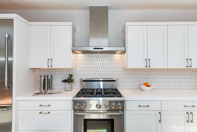 $3,010,000 | 114 Virginia Avenue, San Francisco, CA 94110