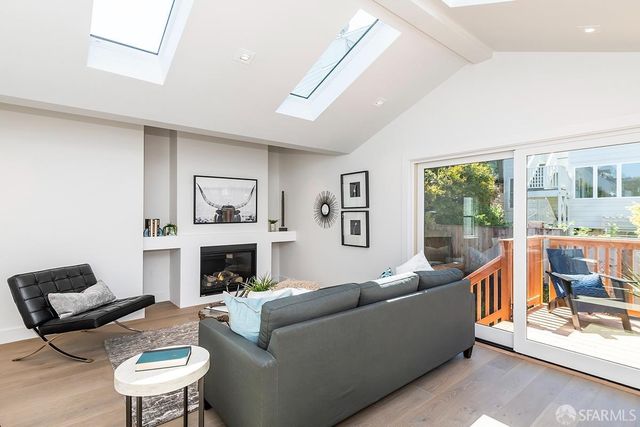 $3,010,000 | 114 Virginia Avenue, San Francisco, CA 94110