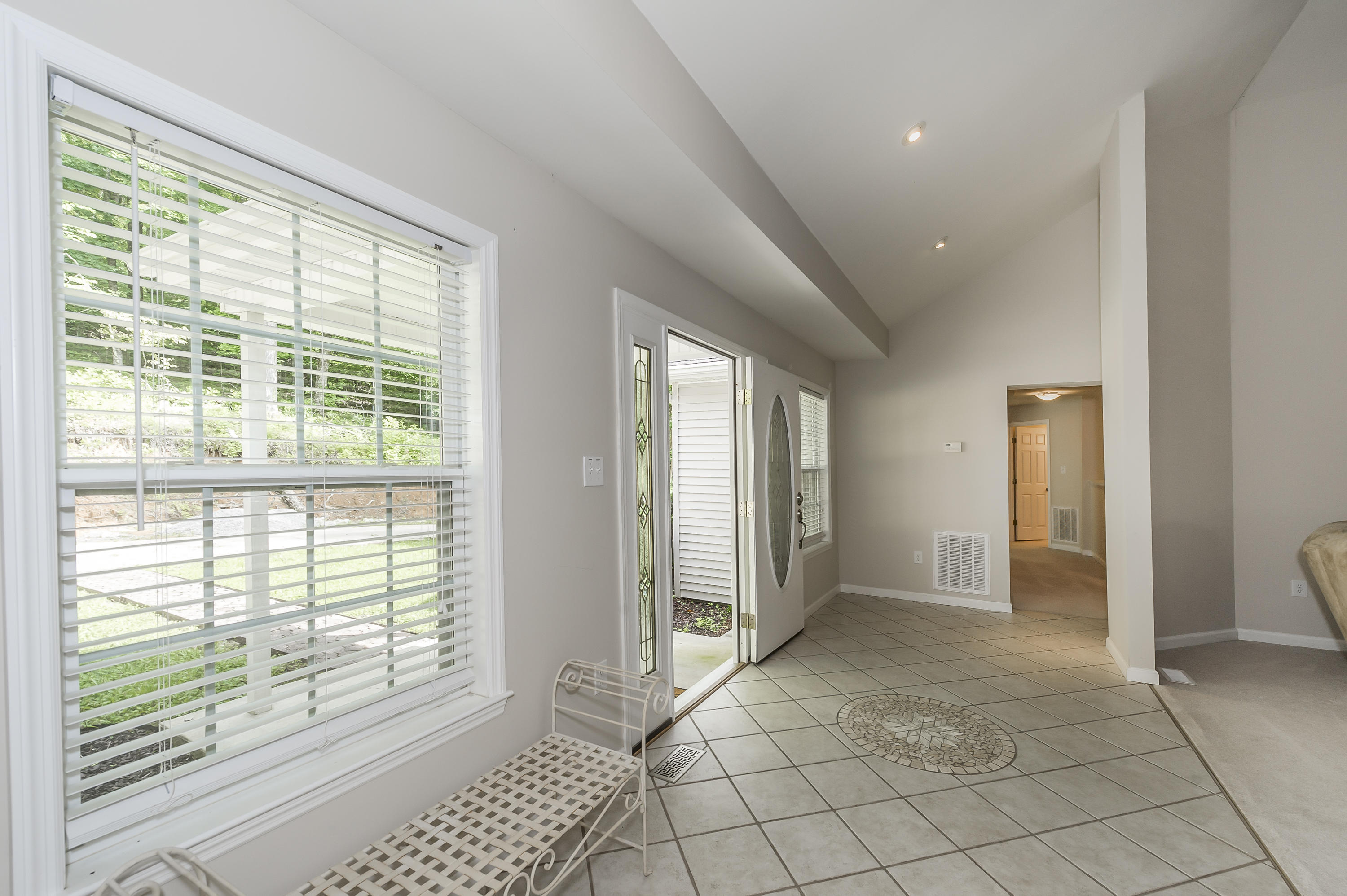 183 Long Road Kingston, TN 37763 - Photo 2 of 39 HOB_3004-Edit