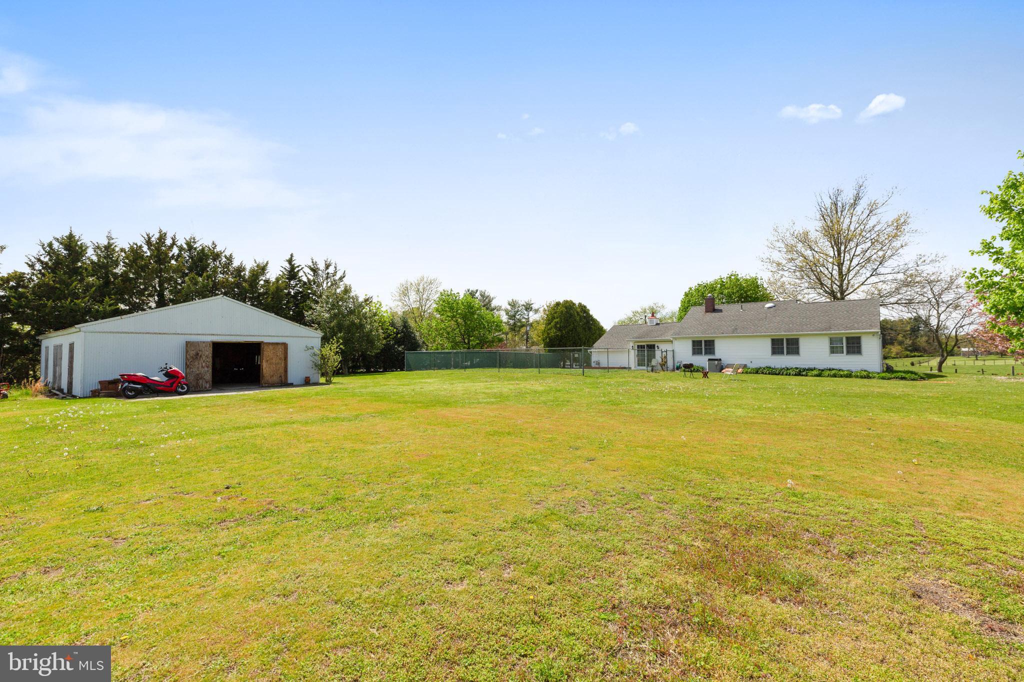 104 Stewart Road Pilesgrove, NJ 08098 - Photo 2 of 31