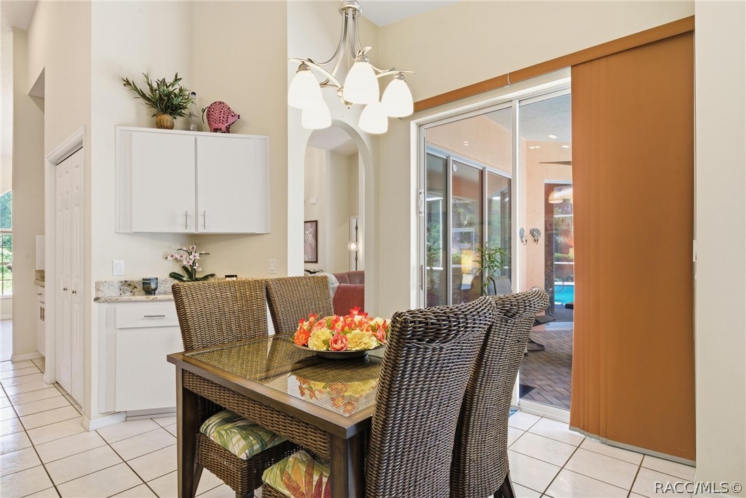 8204 East Fairway Loop Inverness, FL 34450 - Photo 23 of 71 Breakfast dining