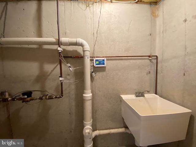 18 Doe Run Shillington, PA 19607 - Photo 40 of 56 utility sink