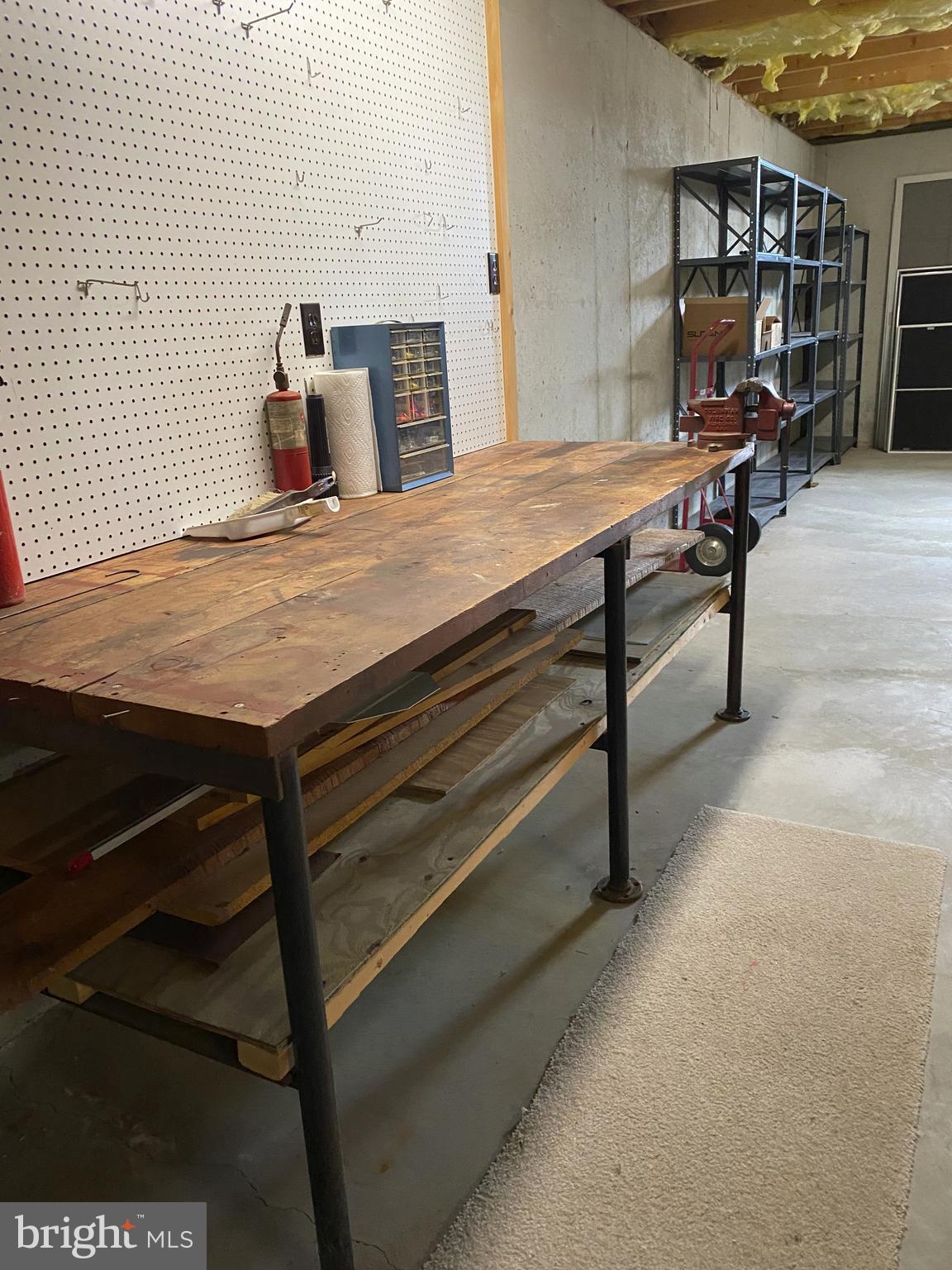 18 Doe Run Shillington, PA 19607 - Photo 42 of 56 work bench remains