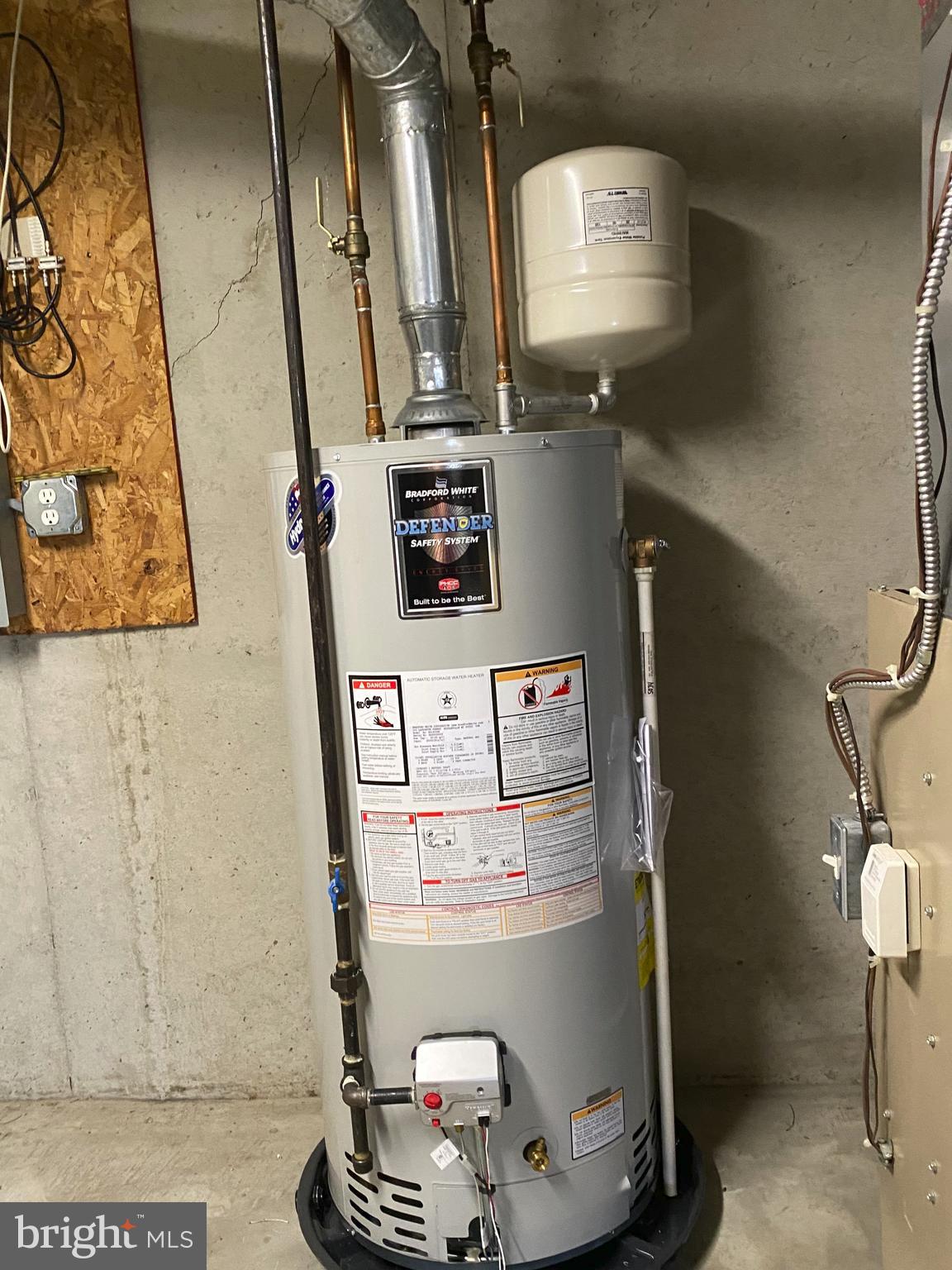 18 Doe Run Shillington, PA 19607 - Photo 46 of 56 gas water heater