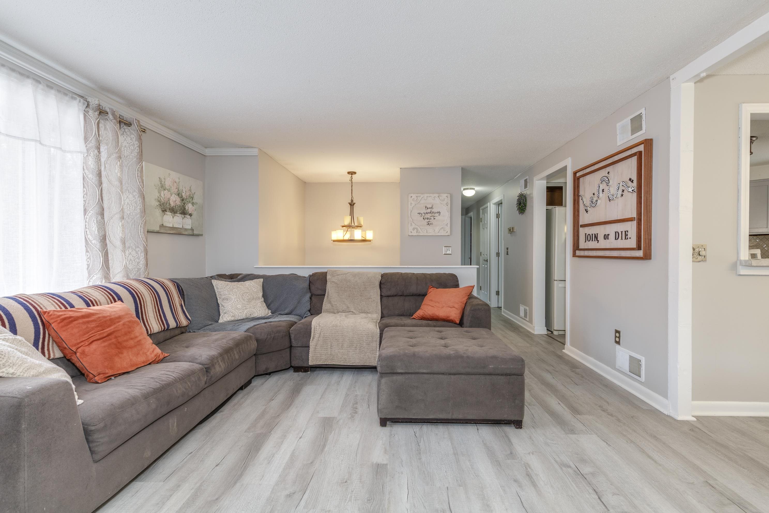 46 Stark Lane Litchfield, NH 03052 - Photo 6 of 40